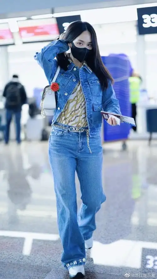 王霏霏纽约时装周出发vlog##王霏霏说机场造型不当大嫂当大哥