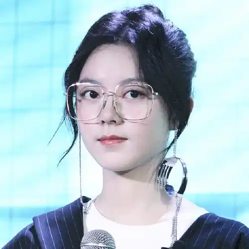 94up潮流合伙人赵今麦同款眼镜圆脸大框方形素颜定制成品光学镜