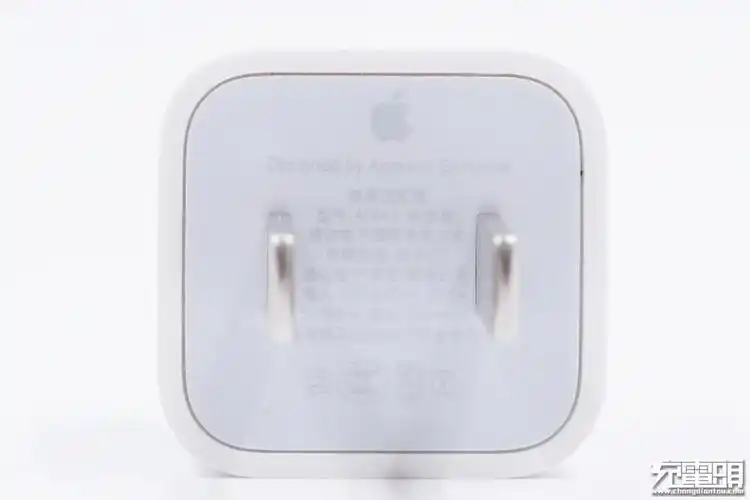 拆解报告:iphone 11 原装5w充电器a1443-充电头网