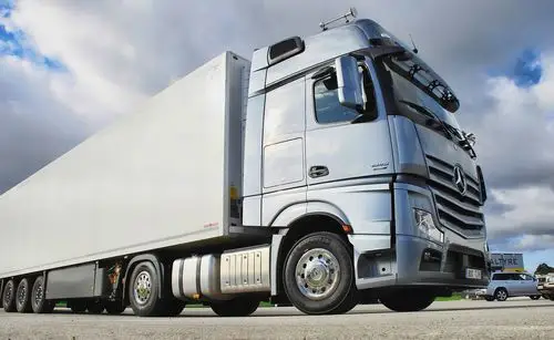 奔驰阿克托斯座椅使用注意事项