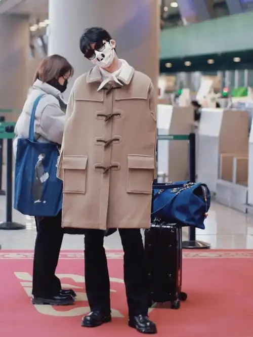 井柏然这可爱的歪头杀可可爱爱