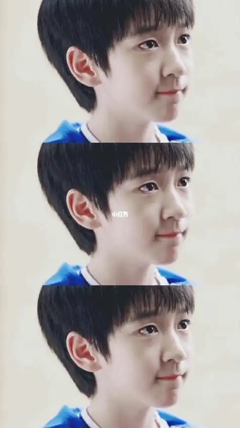 贺峻霖的搞笑视频小时候