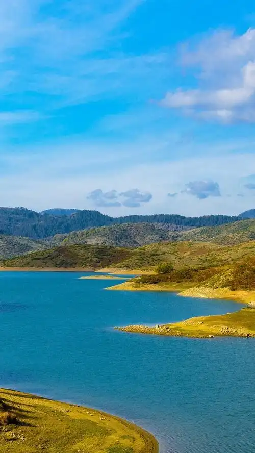 首页 自然与风景 湖 上一张 下一张