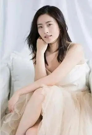 中国内地女演员徐百卉