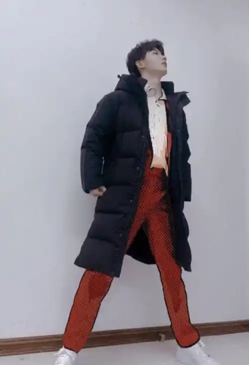 男团出身却凭演技征服章子怡,决赛中崭露头角,被老哥要微信_马嘉祺