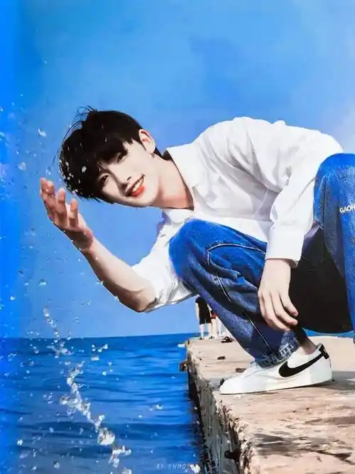 时代少年团丁程鑫女友视角图片