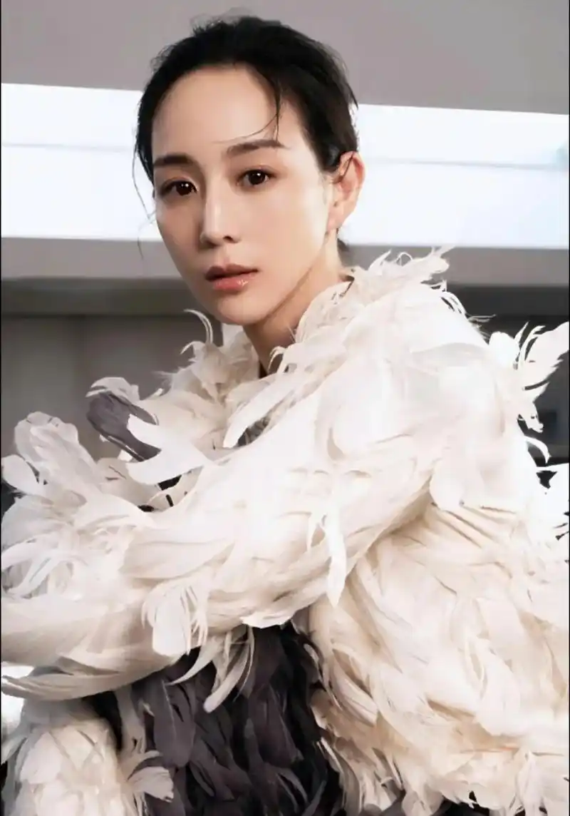 40岁张钧甯官宣恋情.近日,台湾女演员张钧甯官宣了自己与导演 - 抖音