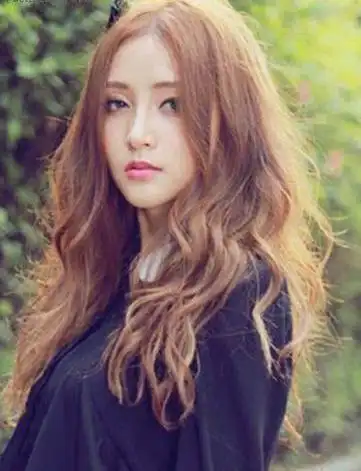 学生适合烫大卷还是大波浪?长刘海怎么烫大卷好看