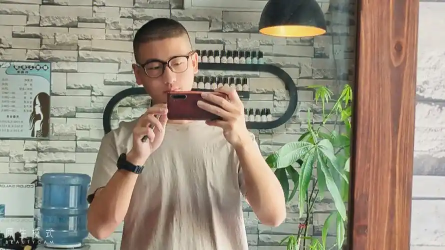 好像也还可以#美式寸头  #锅盖头