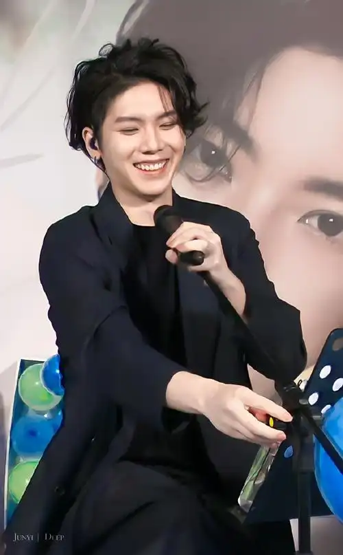 林子闳杨宇腾内地首封