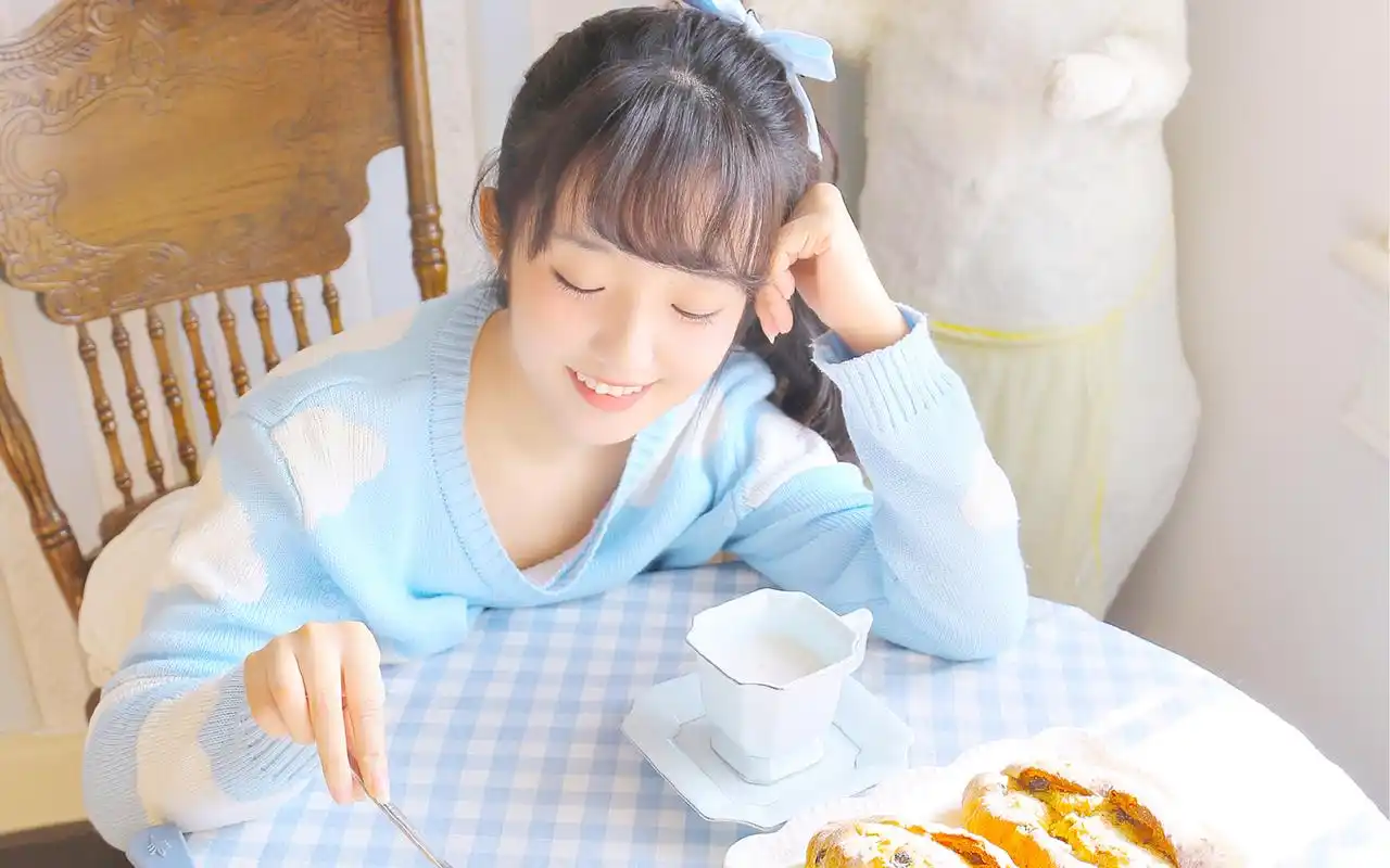 日系少女居家治愈系唯美写真高清图片壁纸