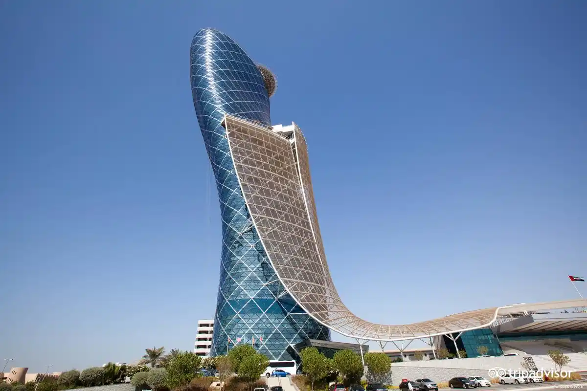 盘点旅行界的脑洞建筑雕塑,奇葩造型,居然成功挑战地球引力!