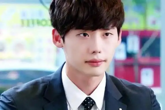 1,李胜基2,李钟硕3,孔侑4,朴宝剑5,宋仲基6,李敏镐7,金秀贤8,朴海镇9