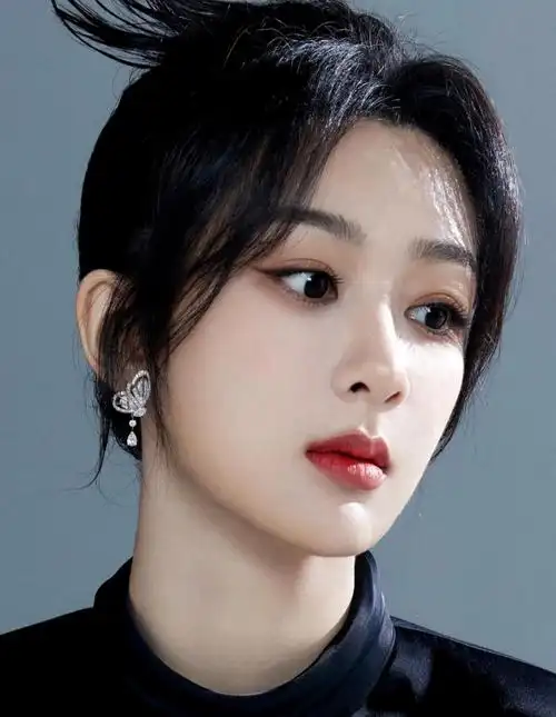 杨紫不仅被选为了巴黎奥运会的火炬手,还荣升为法国文化大使,为什么