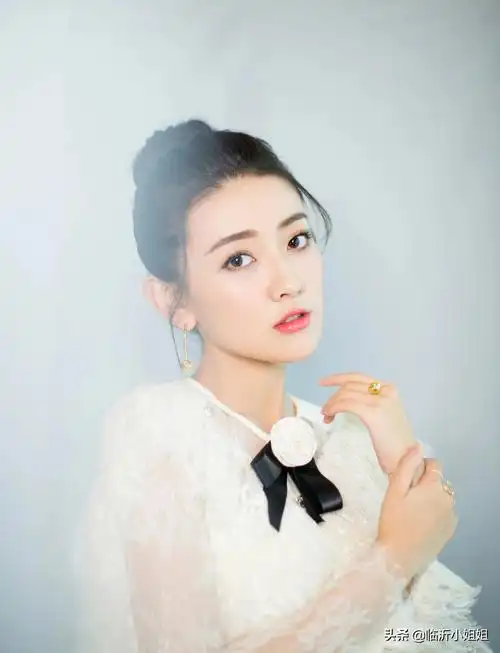 67梁洁个人资料简介(拥有初恋女友般的甜美容颜,清新脱俗的气质,太