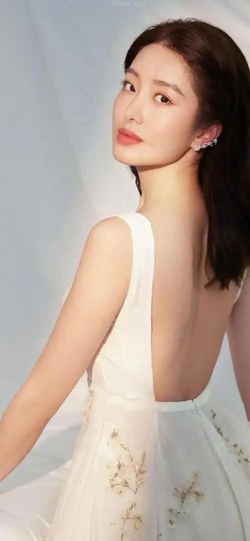 杨采钰高清性感写真