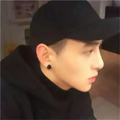 成熟稳重非常有深度的帅气男头 2022最新魅力值爆表阳光男生头像_男生