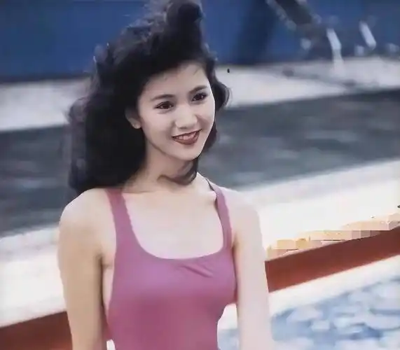 21年后再看张智霖:才明白他能娶到袁咏仪做老婆,到底多幸运_吴镇宇