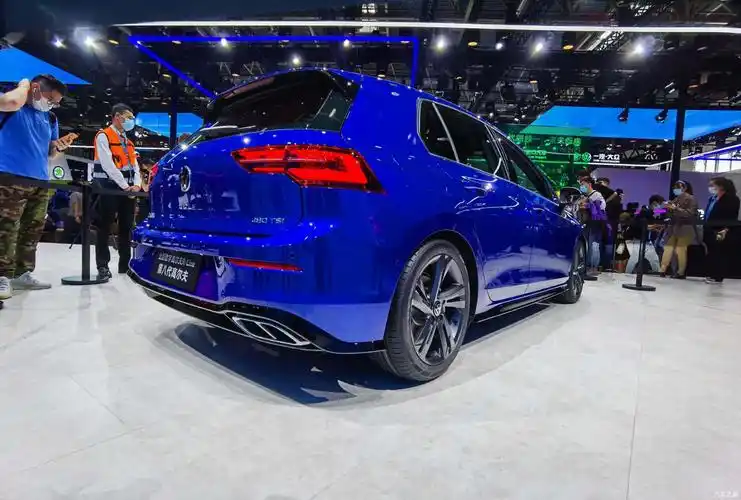 预售价格15万165万一汽大众第八代高尔夫