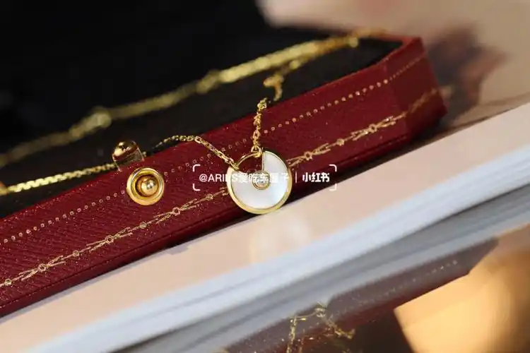 卡地亚护身符项链