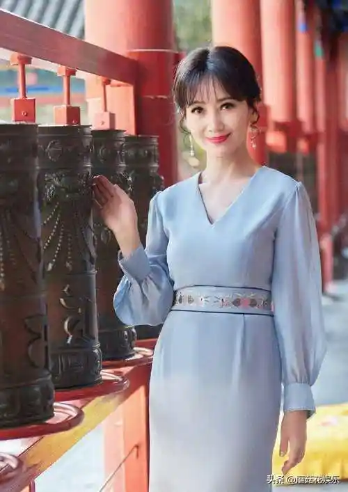 谁说杨丽坤之后,再无美人?80年代这9位女星的颜值,同样很惊艳