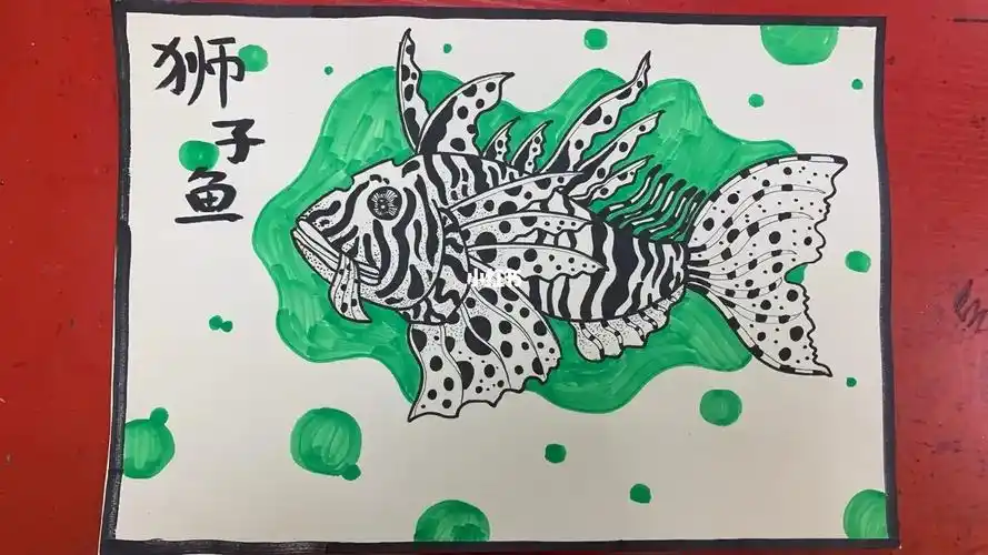 狮子鱼写实线描画