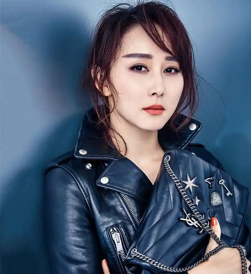 胡静经纪公司工作室