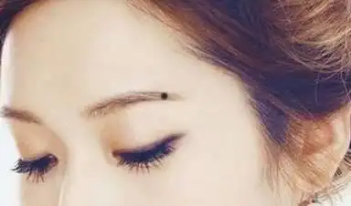 不论男女,这处长痣都不要点,它决定你这一生是享福命还是劳碌命