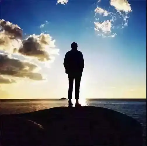 成熟男人背影头像成熟男人男人头像,【 女生头像 】高清 女生