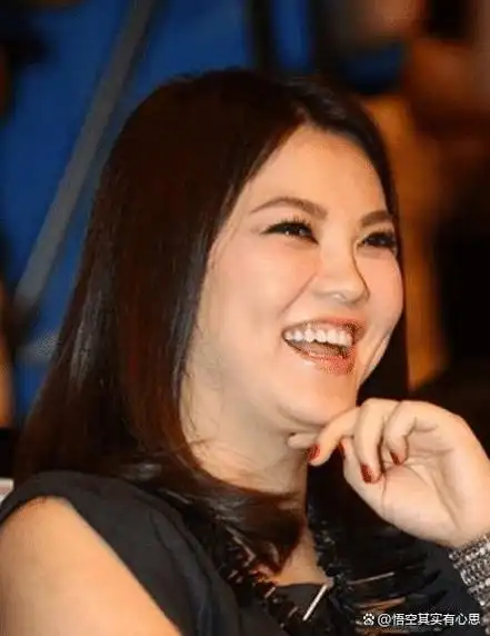 巩俐发福,陈乔恩大肚腩,李湘160斤,这些中年女星都怎么了?