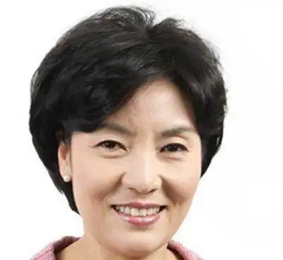 温婉贤淑的潮流方脸发型设计方脸冬季发型