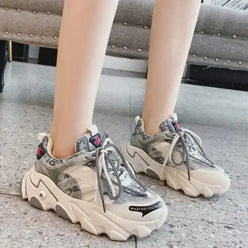 2024新款女真皮女款春夏休闲学生厚底运动百搭女鞋黑色老爹鞋