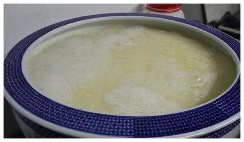 大妈凭一盆100年的酸浆水,做出人人都觉得好的美味,日入50