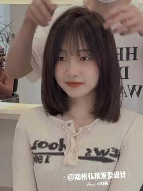 圆脸大脸微胖女生变美发型!选择这款神仙