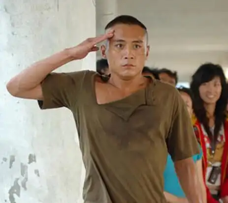 五位出演硬汉形象的男星,在小鲜肉横行的年代,显得难能可贵!