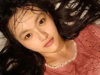 唐嫣卸妆以后的样子,,网友吐槽罗晋每天晚上都得关灯吧!_网易订阅