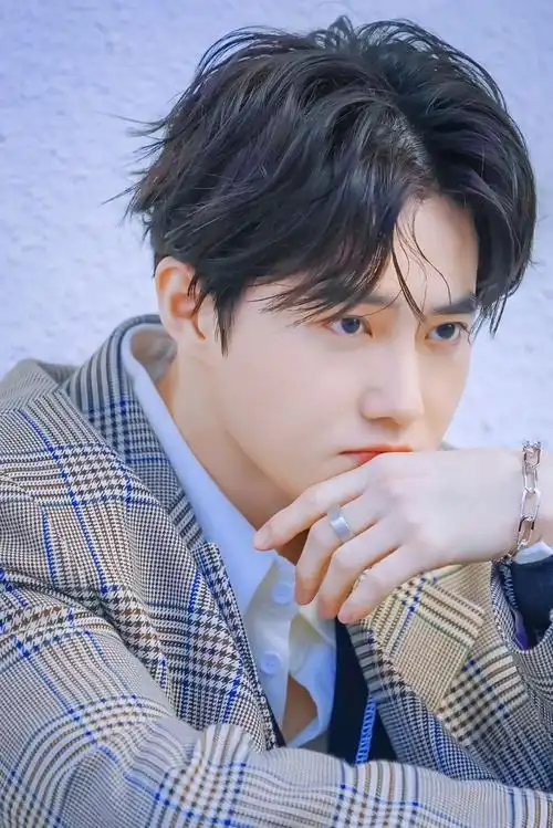 金俊勉生日快乐!