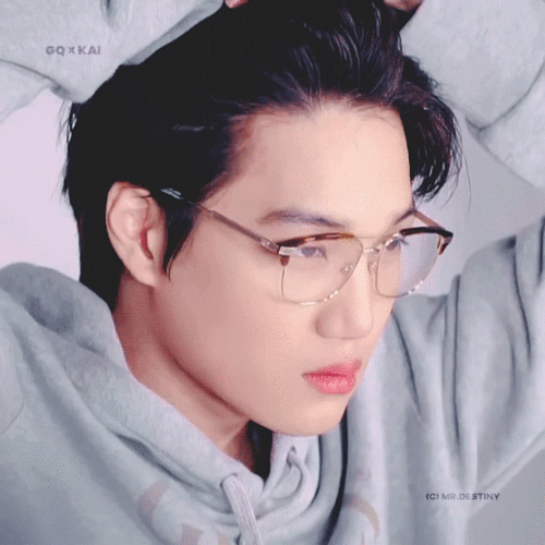 氛围不输正片的杂志花絮画报匠人金钟仁啥时候能再来