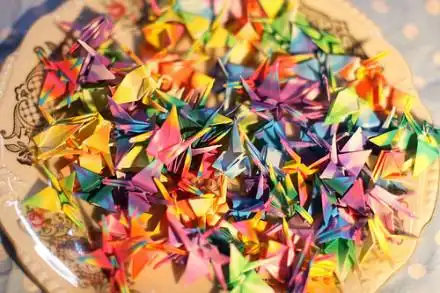 唯美小清新千纸鹤图片:每只千纸鹤都承载着一个美好的愿望