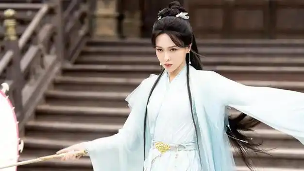 繁花后唐嫣再获电视剧大奖演技被认可或再迎事业腾飞