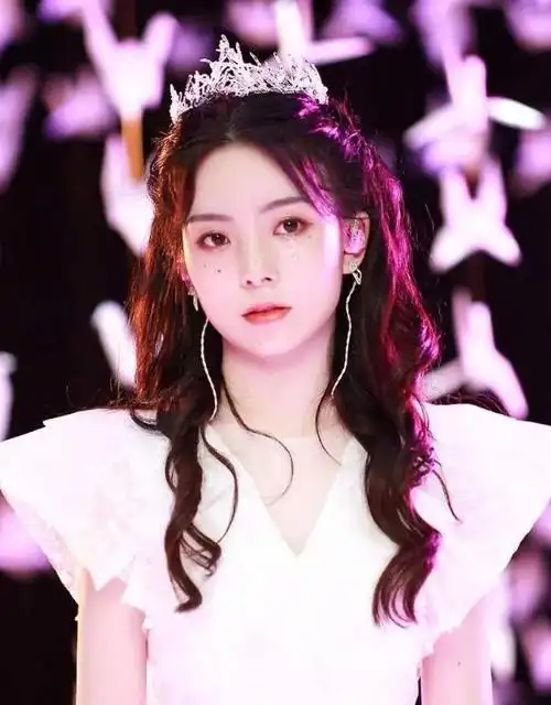 刘美含多高 刘美含身高149.5(图34)