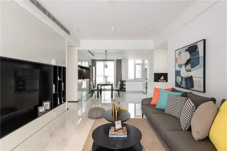 10万全包装修效果图