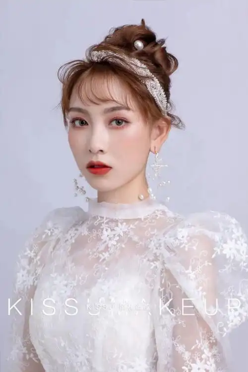 实用新娘婚纱造型合集出门妆仪式造型礼服发型