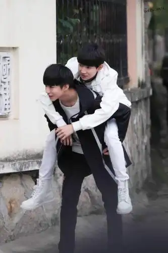 凯源# 愿岁月情长.