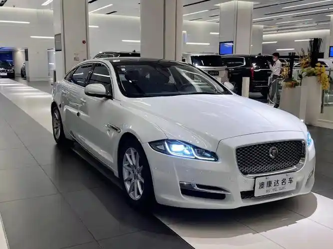 捷豹xjl