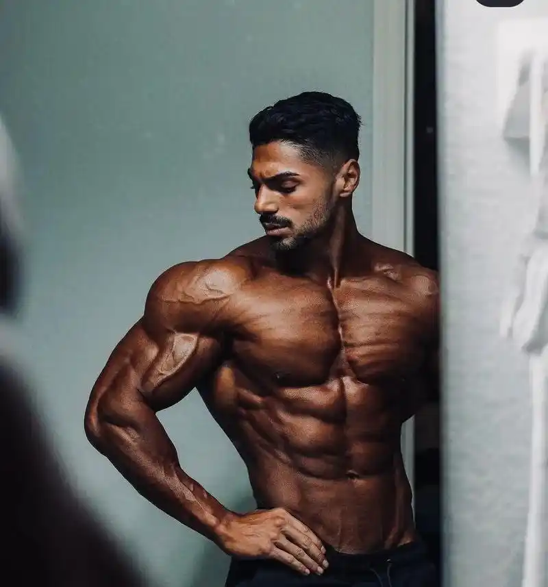 "没有痛苦,何来蜕变" 【娃娃脸安德烈】 #精神氮泵 #唯有 - 抖音