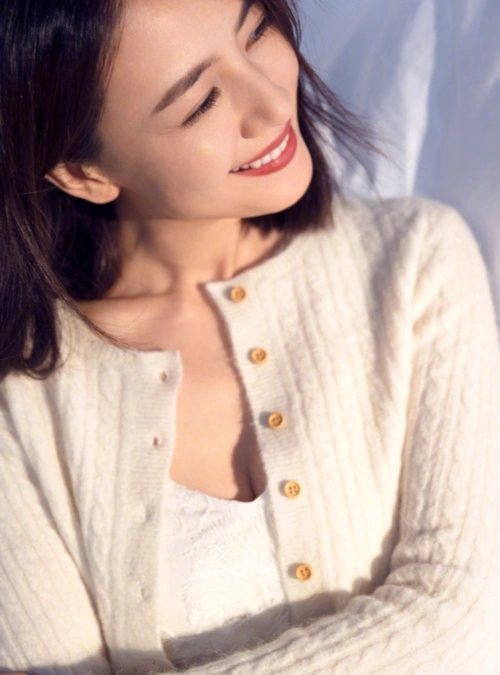 高圆圆温婉生活照温柔优雅已经说累了