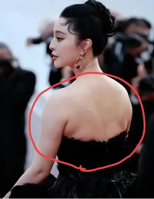 范冰冰走国际红毯终于翻车!