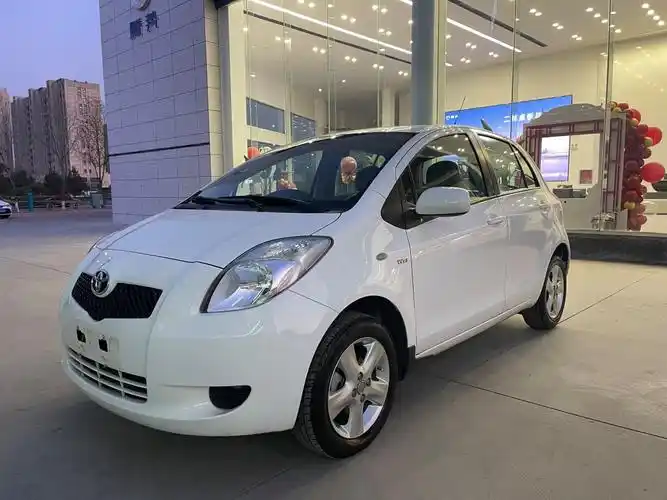 丰田 雅力士  2011款 1.6e 自动魅动版图片