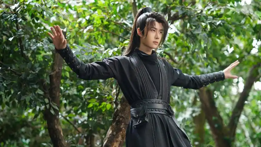 王一博壁纸图片_桌面壁纸图片_壁纸下载-元气壁纸